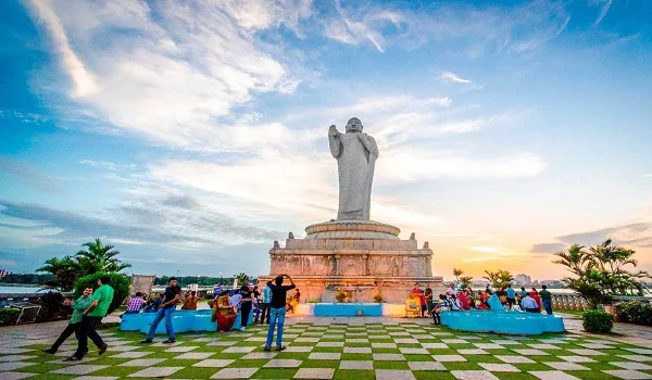 Featured Image of Hussain Sagar Lake